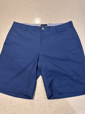 Peter Millar Blue Microdot Flat Front Men’s Shorts